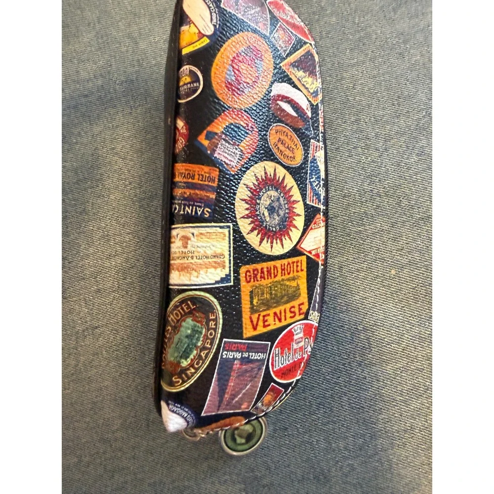 Sydney Love 'Vintage' Travel Hotel Luggage Label Print Wristlet Pouch Keychain 2